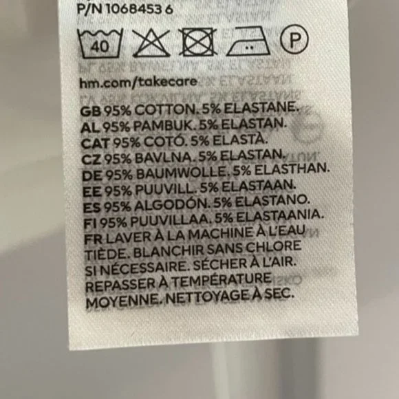 H&M Basic Tee - Picture 4 of 5